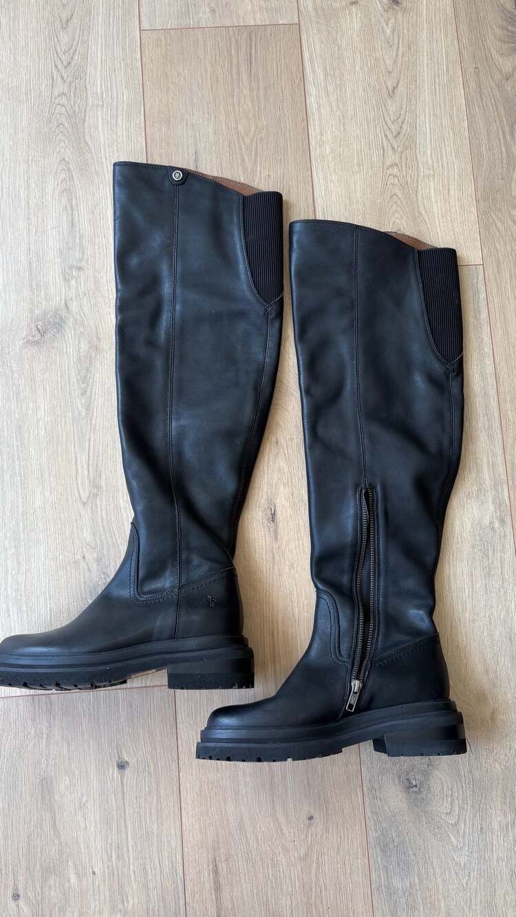 Frye Melissa Over The Knee Boots Size 6B Black Leather